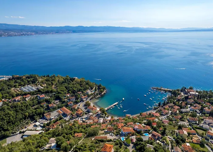 Apartment Blue N' & Sun Inbetween