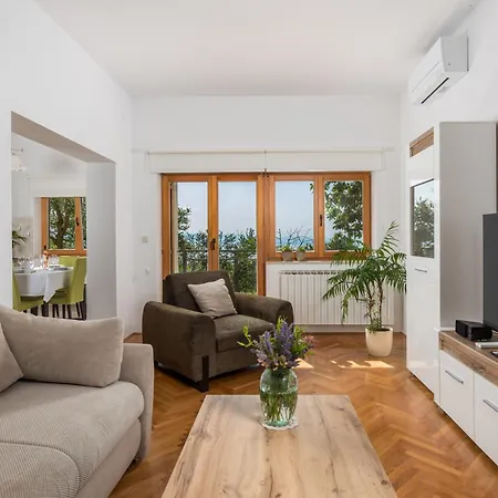 Apartamento Blue N' & Sun Inbetween Opric